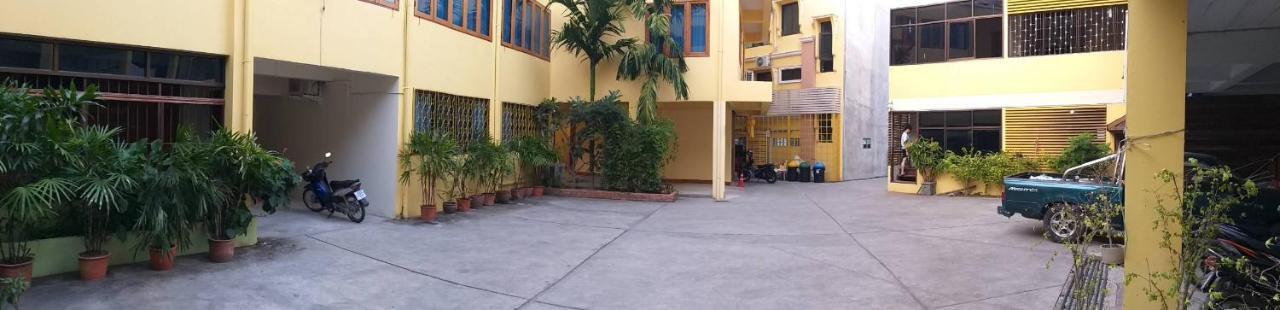 Hotel Ban Mae Boonthong Lampang Exterior foto